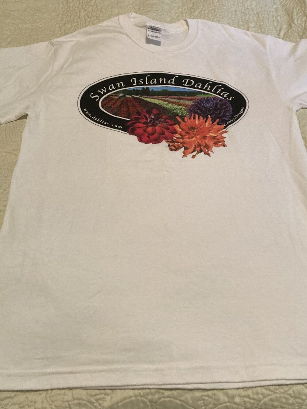 Swan Island Dahlias New Cap Sleeve Tee Shirt New Size Medium